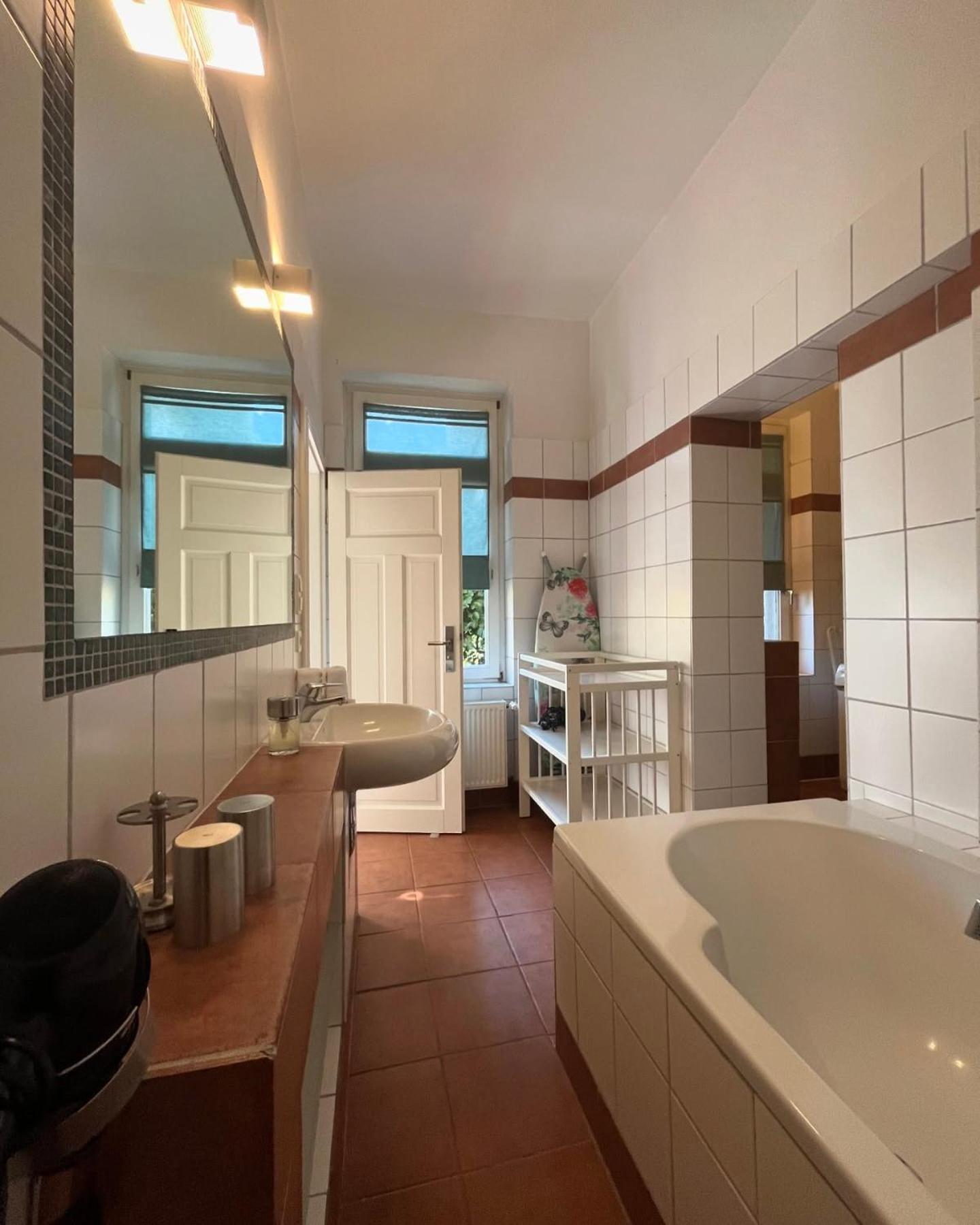 Ferienwohnung Schoenwaelder Mit Kleiner Terrasse Und Wall Box Buxtehude Eksteriør bilde